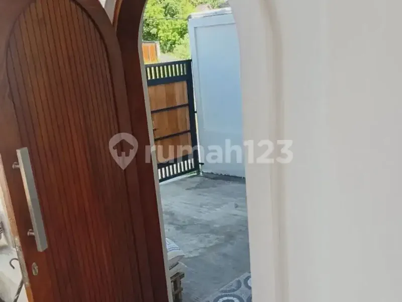 Hunian Asri dan Nyaman, Rumah Disewakan dengan Akses Strategis - Real Estate in Bali
