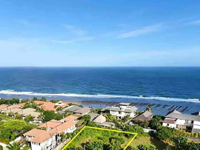 DIJUAL TANAH KOMERSIAL, PANTAI PANDAWA, KUTA SELATAN - Bali in Bali