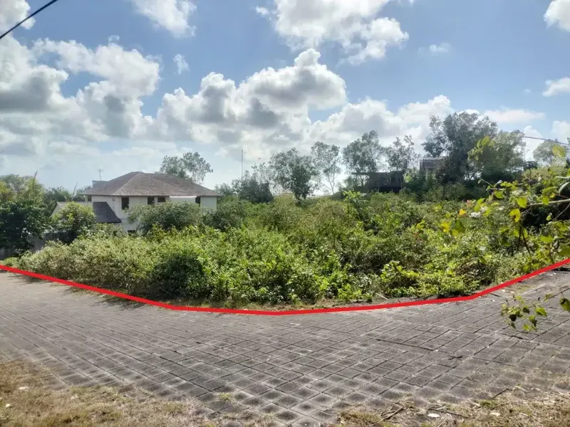 Prime Land For Sale In Ungasan, Suitable For Residential House Or Villa, Quiet And Peacefull Environment With Good Access, Close to Uluwatu - Bali in Bali