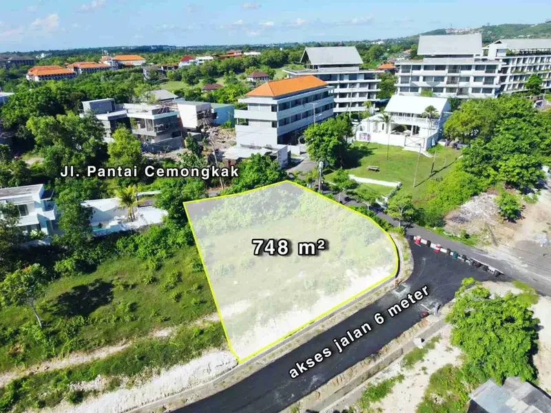 Tanah Komersil 748m² View Laut Pantai Bingin - Real Estate in Bali