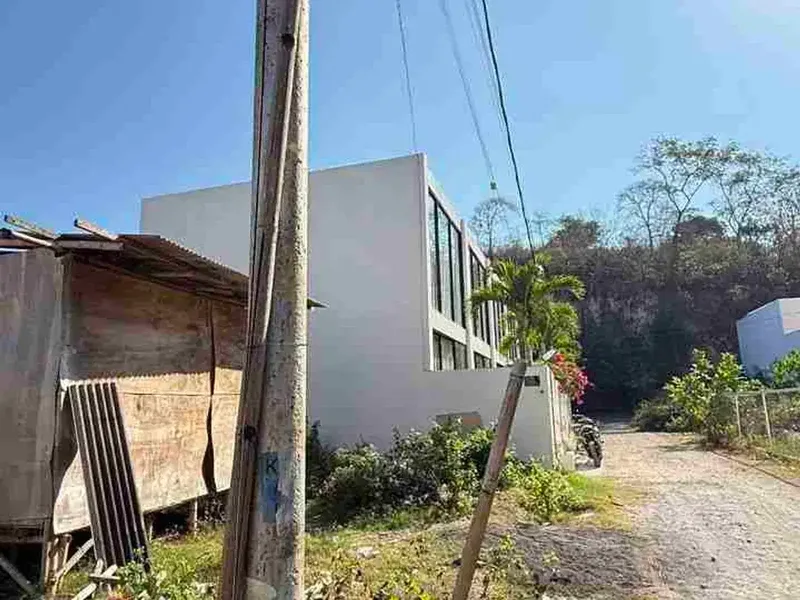 Dijual Tanah Langka 1 are di Ungasan Bali - Bali in Bali