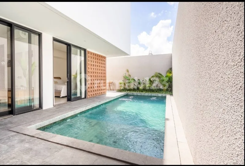 Modern 3 Bedroom Villa Kedampang Kerobokan Close to Seminyak - Real Estate in Bali