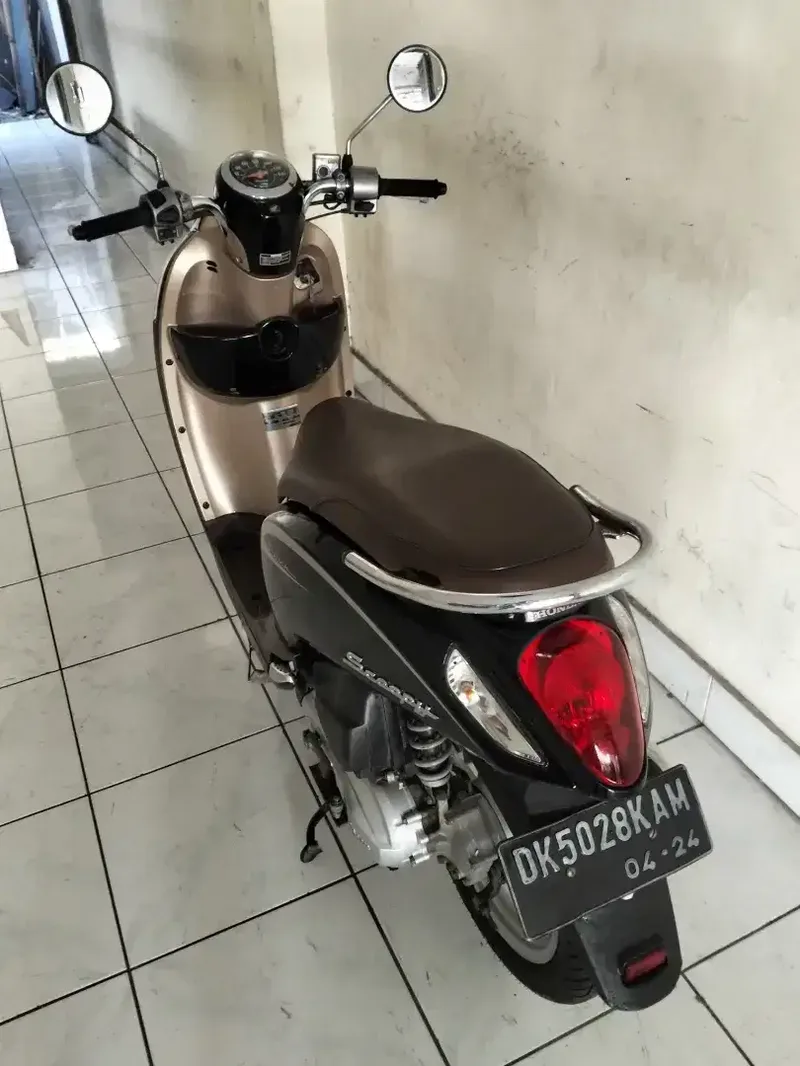 Honda. Scoopy fi thn. 2014 cash. Bali dharma motor - Vehicles in Bali