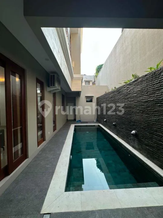 New Brand 3 Bedroom One Gate Near Beach Sanur - Real Estate in Bali