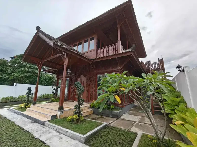 Living Nature Exclusive Java Joglo Teak Wood Living
Perfect blend of culture Location Singekerta At Ubud - Bali in Bali