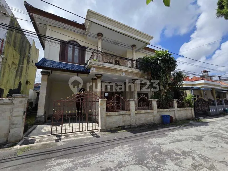 Rumah Bagus Ddisewakan Llokasi Strategis Ddaerah Pemogan - Bali in Bali