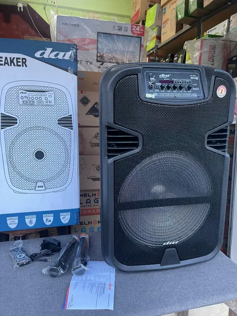 Speaker troly karaoke jumbo 15 inch merk DAT - Electronics in Bali