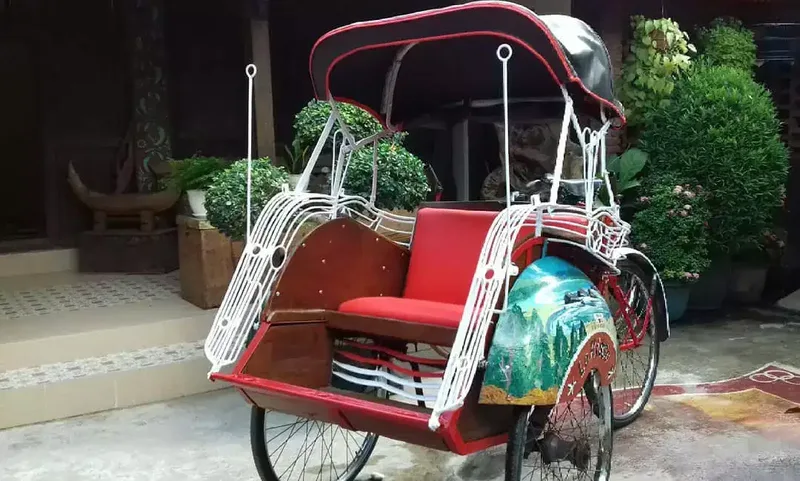 Becak onthel lawasa.becak onthel antik.becak pajangan/koleksi - Hobbies & Sports in Bali