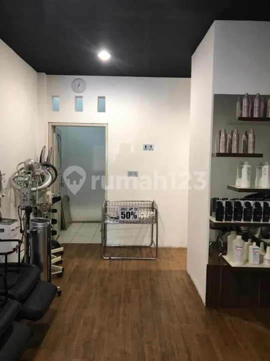 Ruko Strategis di Jalan Letda Tantular.vo.111 - Bali in Bali
