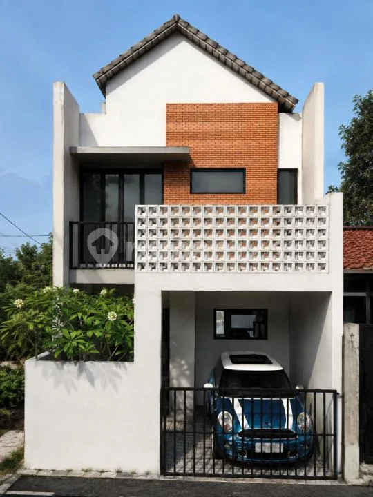 Rumah Baru 2 Lantai Jl. Cekomaria Denpasar Bali - Bali in Bali