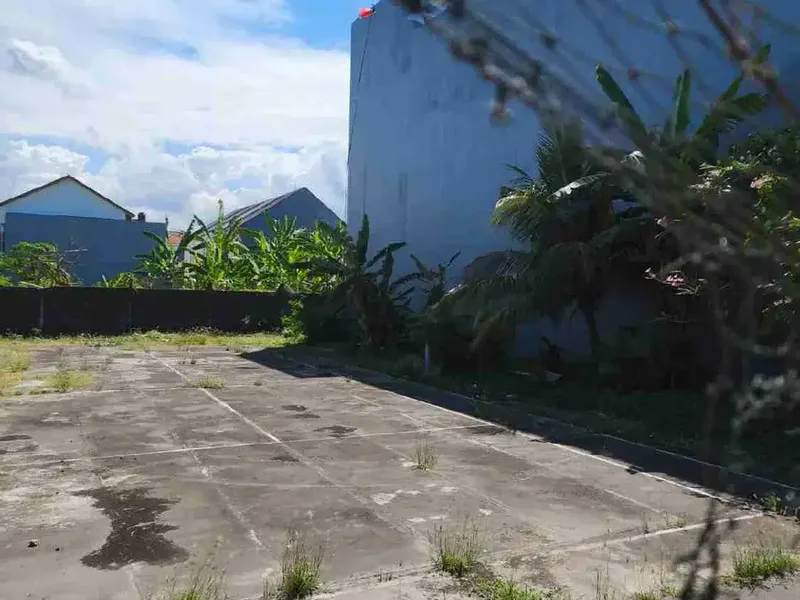 Di kontrakan tanah jalan utama Gatot Subroto Timur , Denpasar ,Bali - Real Estate in Bali