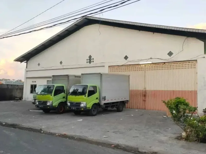 Dijual Gudang Strategis di Jalan Nakula - Kuta, Badung - Real Estate in Bali