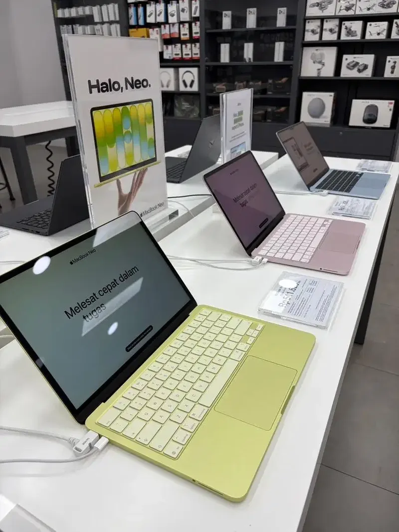 MacBook Neo 256 GB Resmi iBox - Electronics in Bali