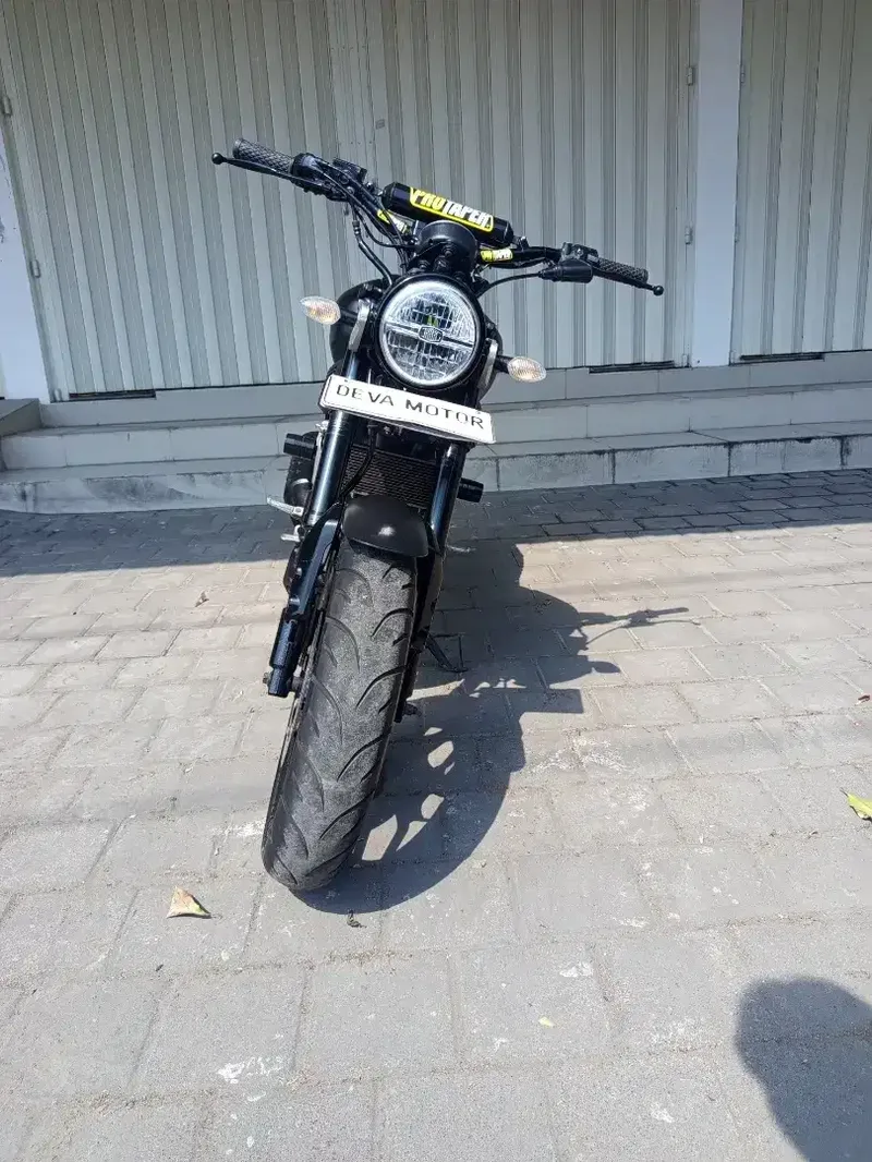Xsr hitam 2020 Deva motor - Vehicles in Bali