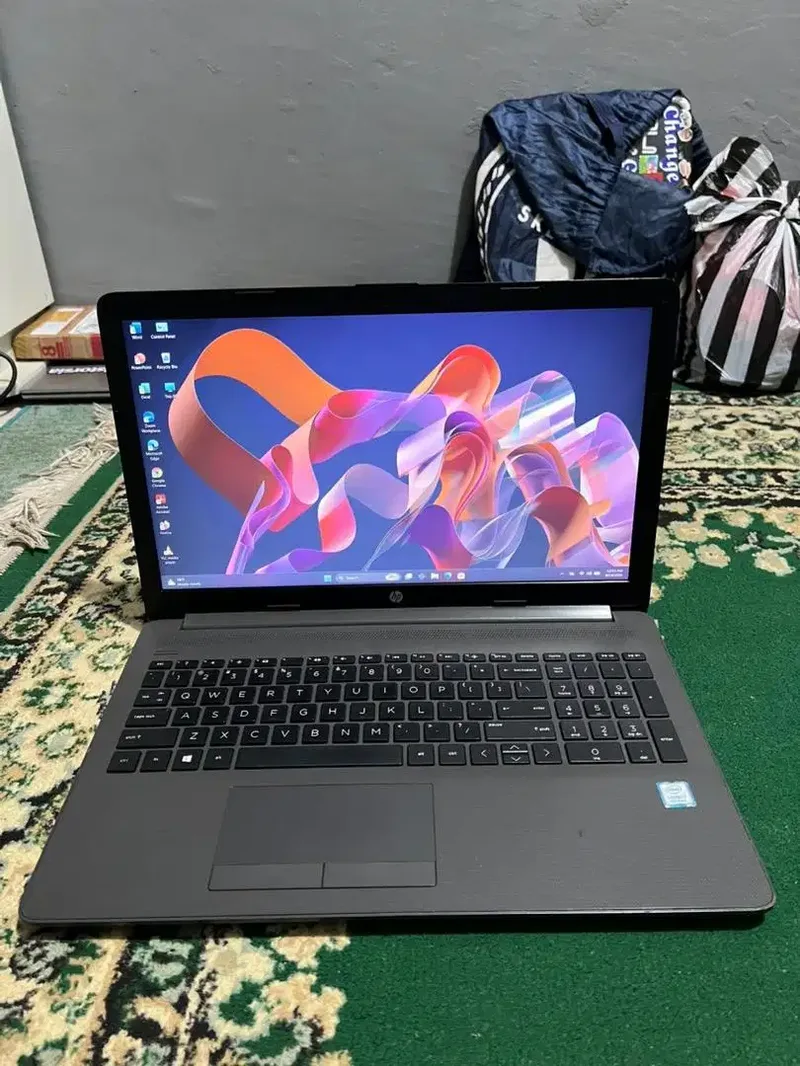 Laptop HP 250 G7 Core i7 RAM 8GB - Electronics in Bali