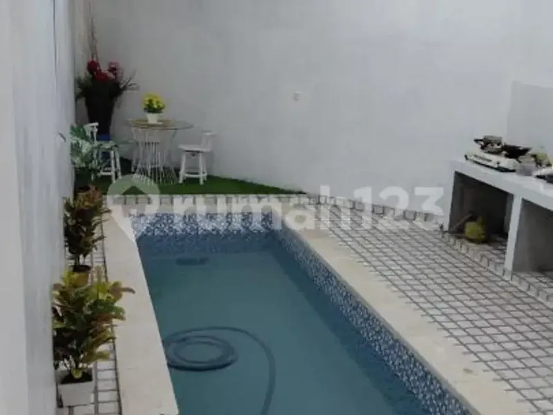 Disewakan Villa Klasik Estetik Area Pariwisata - Real Estate in Bali