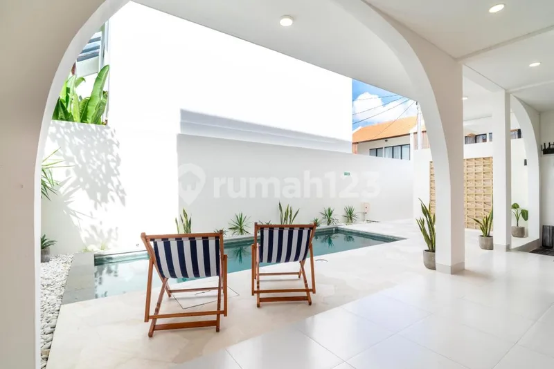 Dijual Villa Siap Huni Full Furnished di Canggu Bali - Bali in Bali