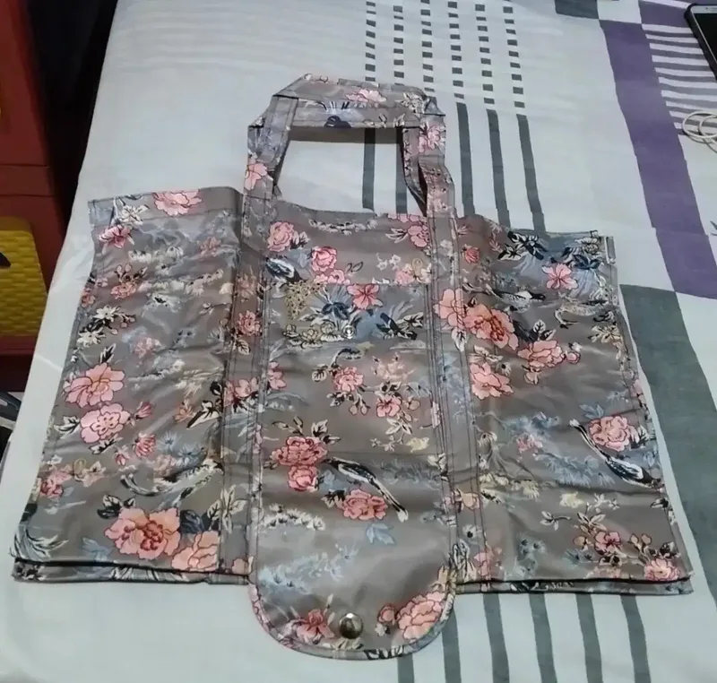Tas Belanja Totebag - Fashion in Bali