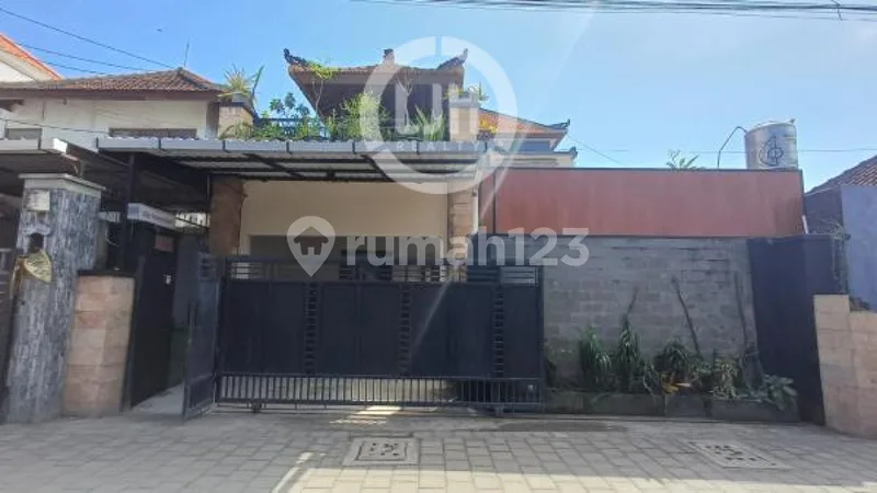 Lease! Villa In Sanur Area With Private Pool, Well Maintained, Furnished, Surrounded By Villa And Restaurant, Only 2.5 KM To Mertasari Beach - Bali in Bali