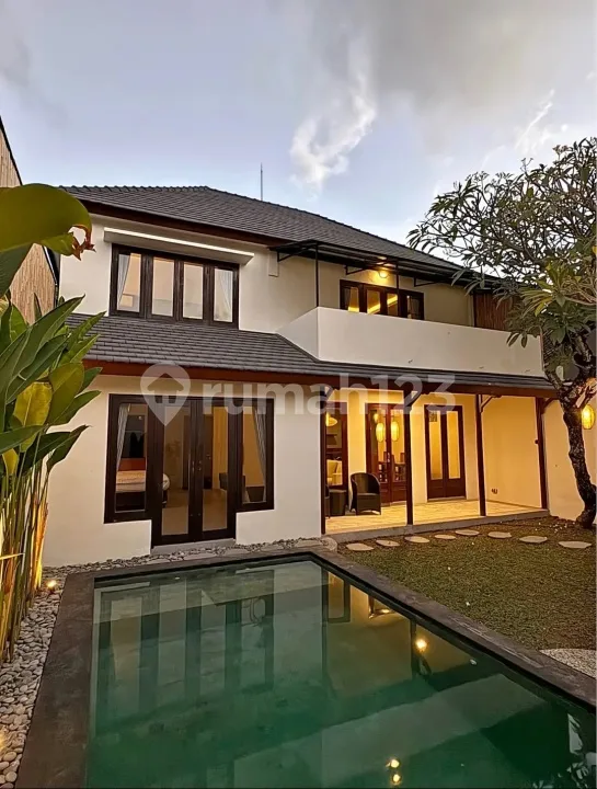 For Rent Luxury Villa In The Heart Of Seminyak - Real Estate in Bali