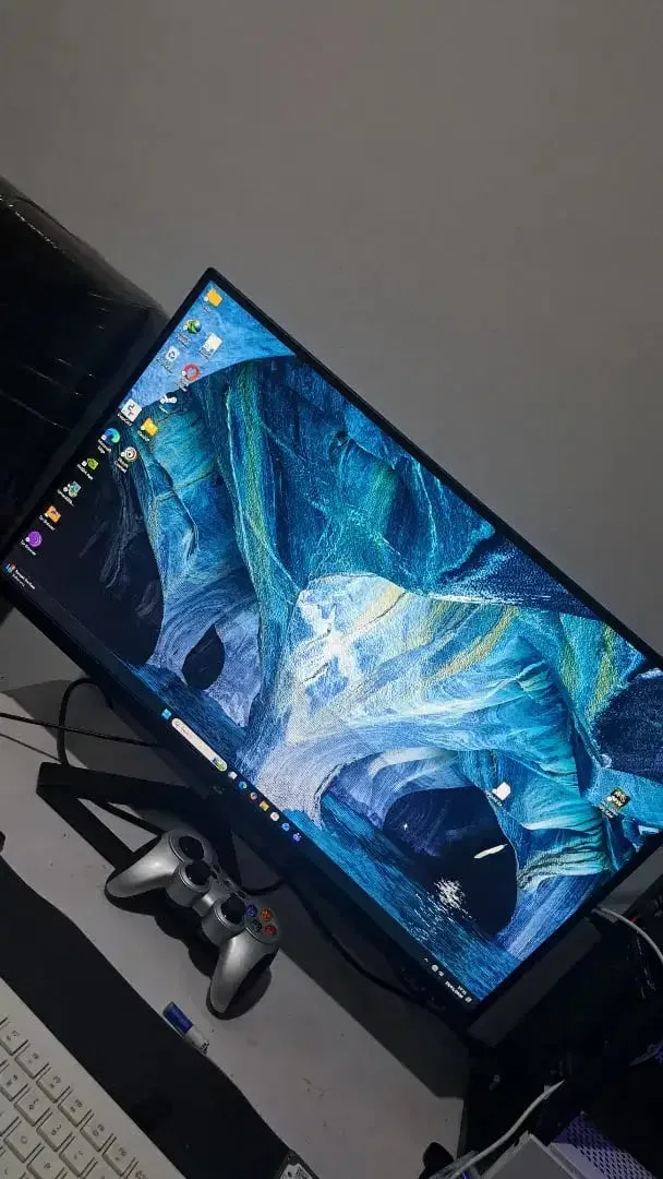 View sonic gamming 1080p 180 hz - Electronics in Bali