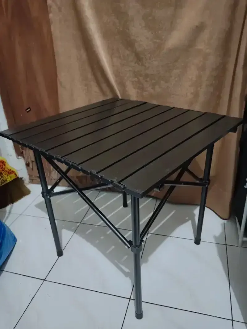 170rb BARU-Dijual Murah Meja Camping Lipat Outdoor portable 50x50x52cm - Other in Bali