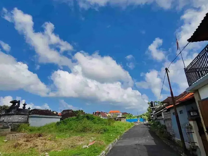 TANAH KUASAN KECIL DEKAT SEMINYAK,KEROBOKAN KELOD - Real Estate in Bali