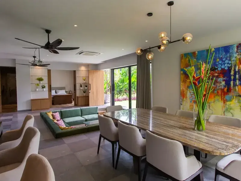 Leasehold - Charming 4-Bedroom Villa Near Canggu Bali - Prime Location - Real Estate in Bali