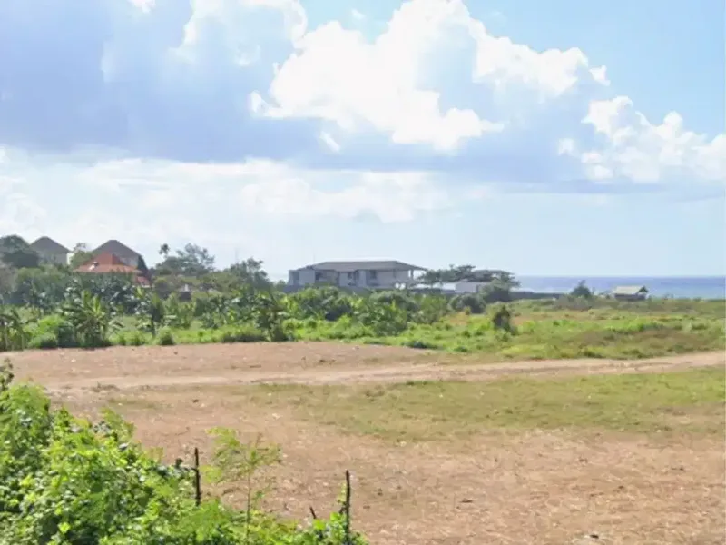 Tanah Dijual Area Ungasan Dekat Pantai Cocok Bangun Villa bisa Nego - Bali in Bali
