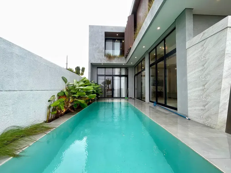 Villa Mewah 3 Lantai View Laut di Ungasan Bali - Real Estate in Bali