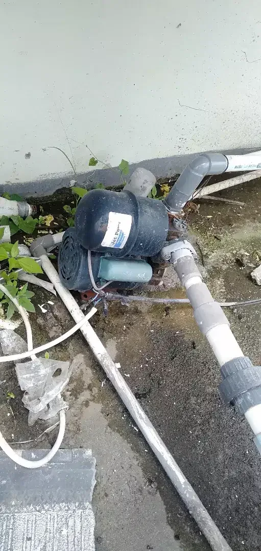 Tukang listrik,pompa air,kuras tandon, water heater,kloset duduk,dll - Services in Bali