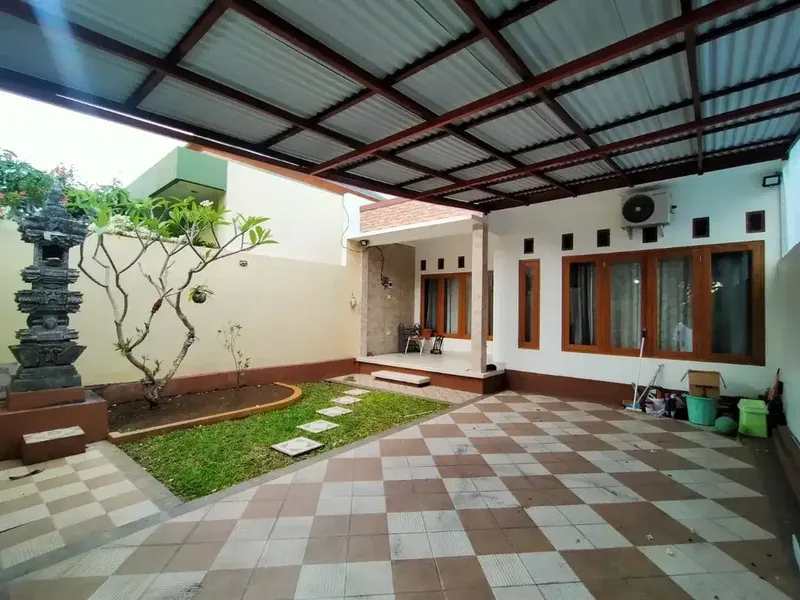 Rumah di Nusa Dua,furnish,kawasan Villa,dkt Tol Nusa Dua,itdc - Real Estate in Bali