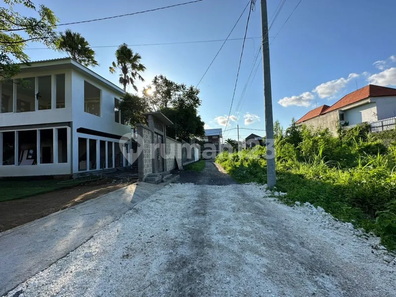Lahan Strategis Pinggir Jalan Utama Tanah Jual Lokasi Sanur - Bali in Bali