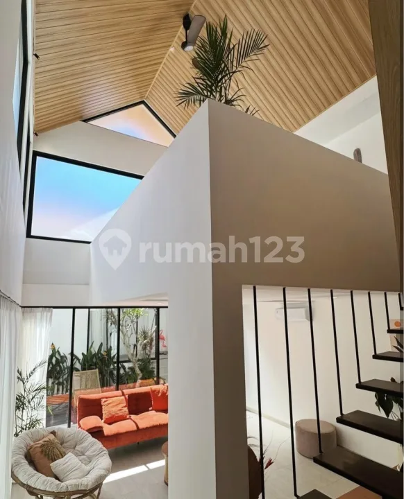 2 Bedroom Villa In Kerobokan Brand New - Real Estate in Bali