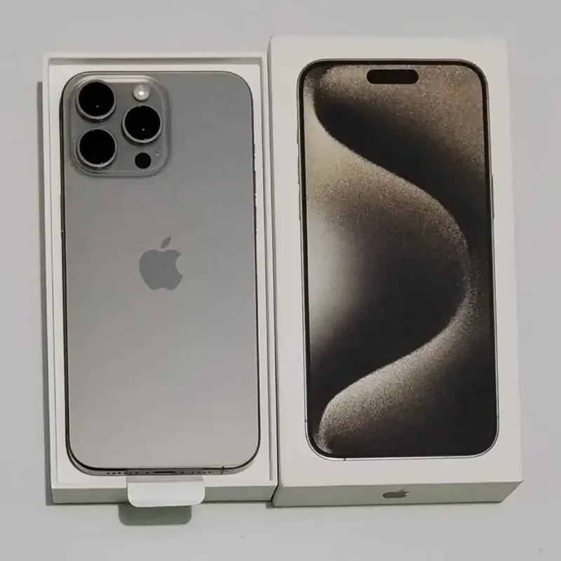 Iphone 15 ProMax 256 GB Ex ibox Istimewa - Bali in Bali