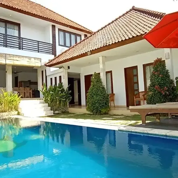 Di jual villa lantai dua jimbaran bali - Bali in Bali