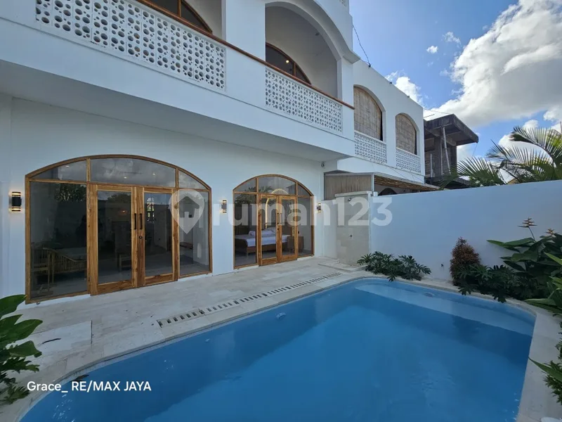 Brand New Modern Mediterranean Villa At Jimbaran - Real Estate in Bali