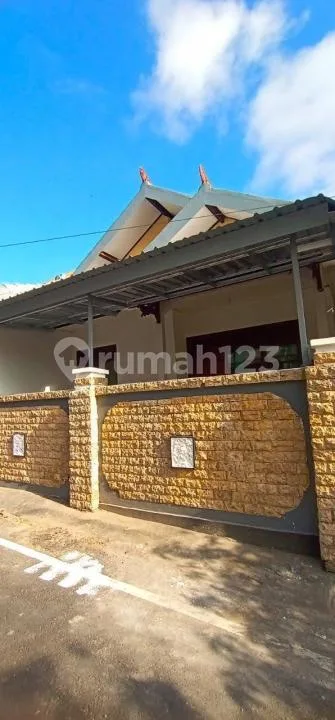 Dijual Rumah di Taman Griya Jimbaran, Badung - Real Estate in Bali