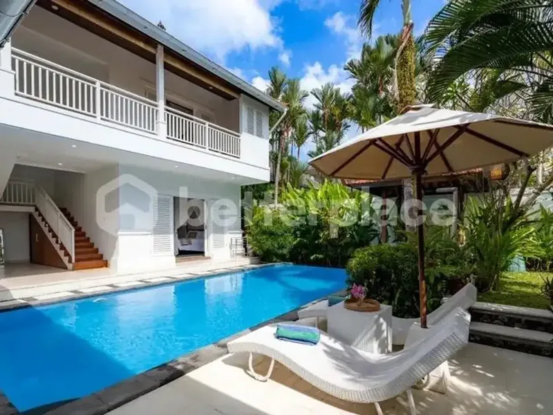 Modern Balinese Villa in Peaceful Canggu - Berawa 4 Bedrooms with Charming Design - Real Estate in Bali