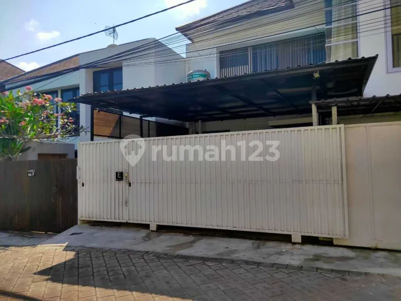 Dijual Cepat Rumah 3 Kamar di Semer Kerobokan - Real Estate in Bali