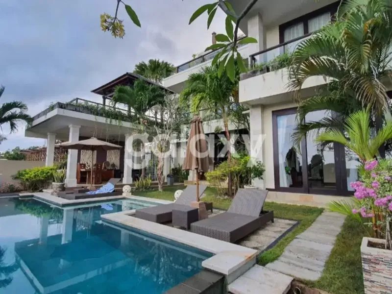 VILLA PANTAI BALANGAN JIMBARAN BADUNG, BALI - Real Estate in Bali