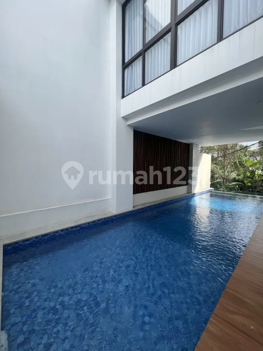 New Townhouse Berawa 3 + 1 Bedroom Ocean View - Real Estate in Bali