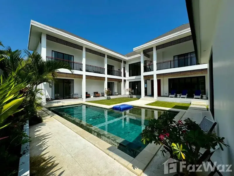 6 Bedroom Villa for sale in Kerobokan, Bali - Real Estate in Bali
