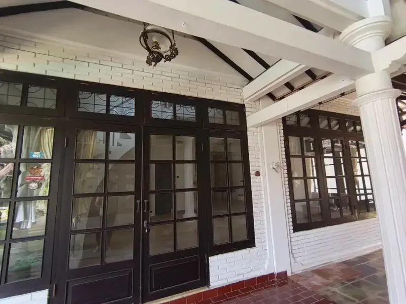 Down Price! Disewakan Villa 4BR Unfurnished Dekat Plaza Renon Denpasar - Real Estate in Bali