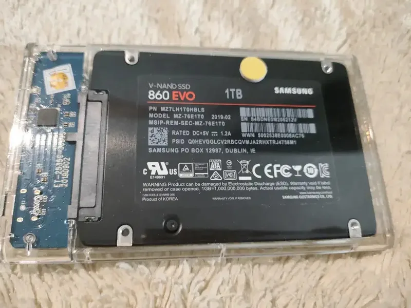 Samsung SSD 1 TB 860EVO - Electronics in Bali