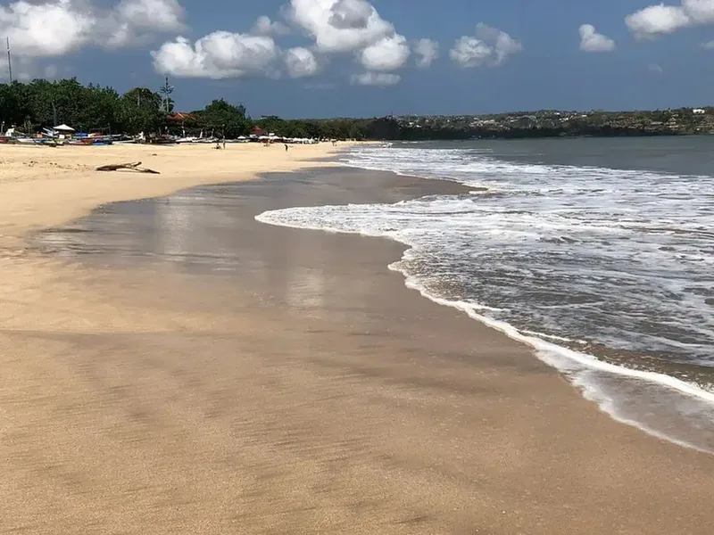 Villa Tropical di Pantai Jimbaran - Bali in Bali