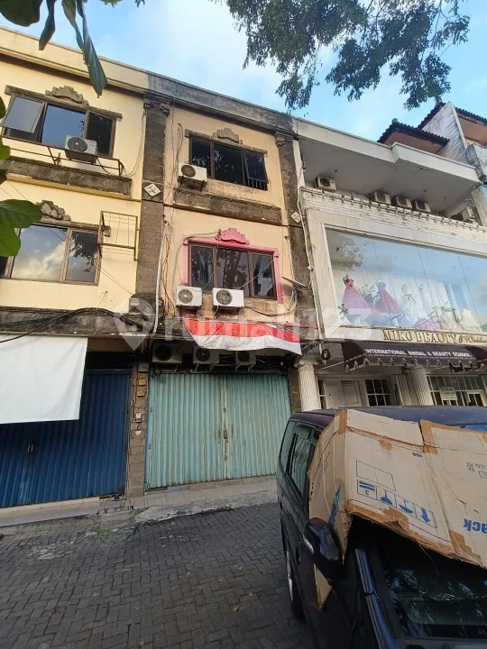 Dijual atau Disewakan Ruko,Dekat Level.21 - Bali in Bali