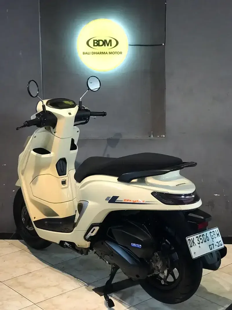 Honda stilo 160 CC thn 2025 cash. Bali dharma motor - Vehicles in Bali