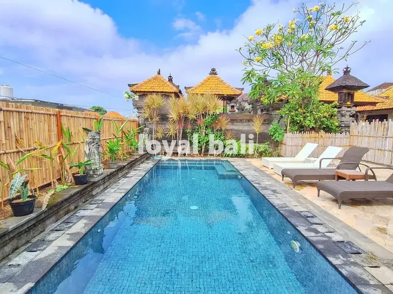 Villa, Villa 3 Kamar Tidur dengan Pemandangan Teluk di Jimbaran, Badung, Bali - Real Estate in Bali