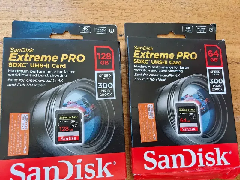 Sandisk Extrem Pro SDXC UHS II Ori segel - Electronics in Bali